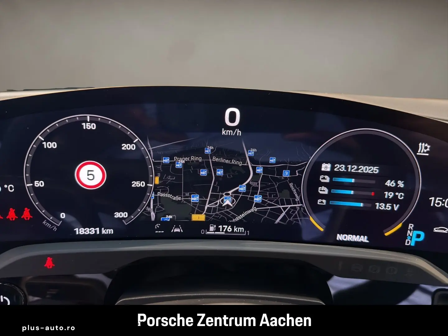 PORSCHE Taycan Sport Turismo BOSE Luftfederung 20-Zoll