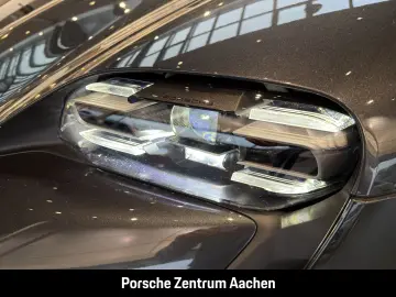 PORSCHE Taycan Sport Turismo BOSE Luftfederung 20-Zoll