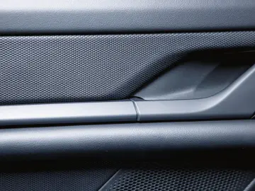 PORSCHE Taycan Sport Turismo  75 Jahre  Panoramadach