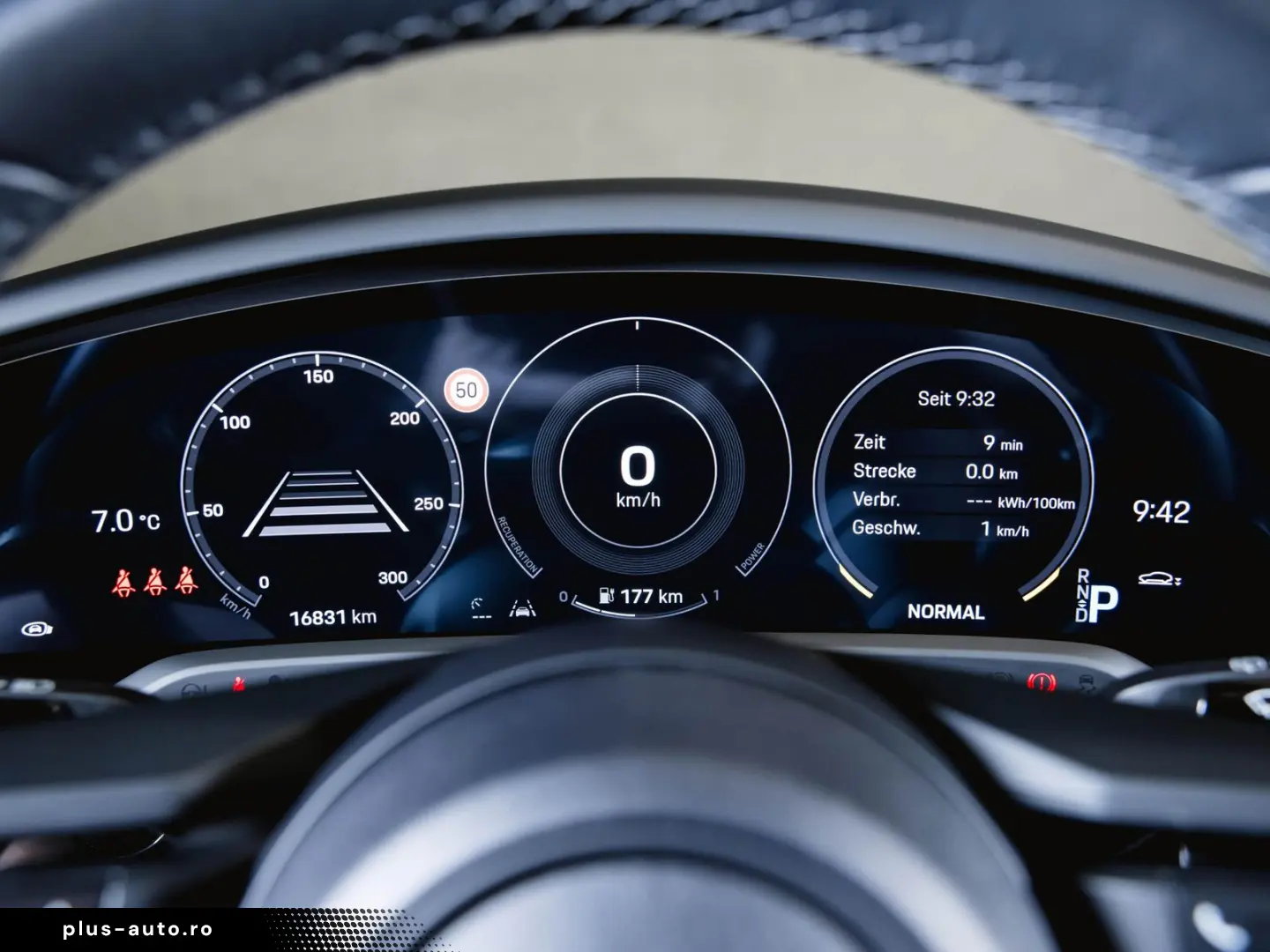 PORSCHE Taycan Sport Turismo  75 Jahre  Panoramadach