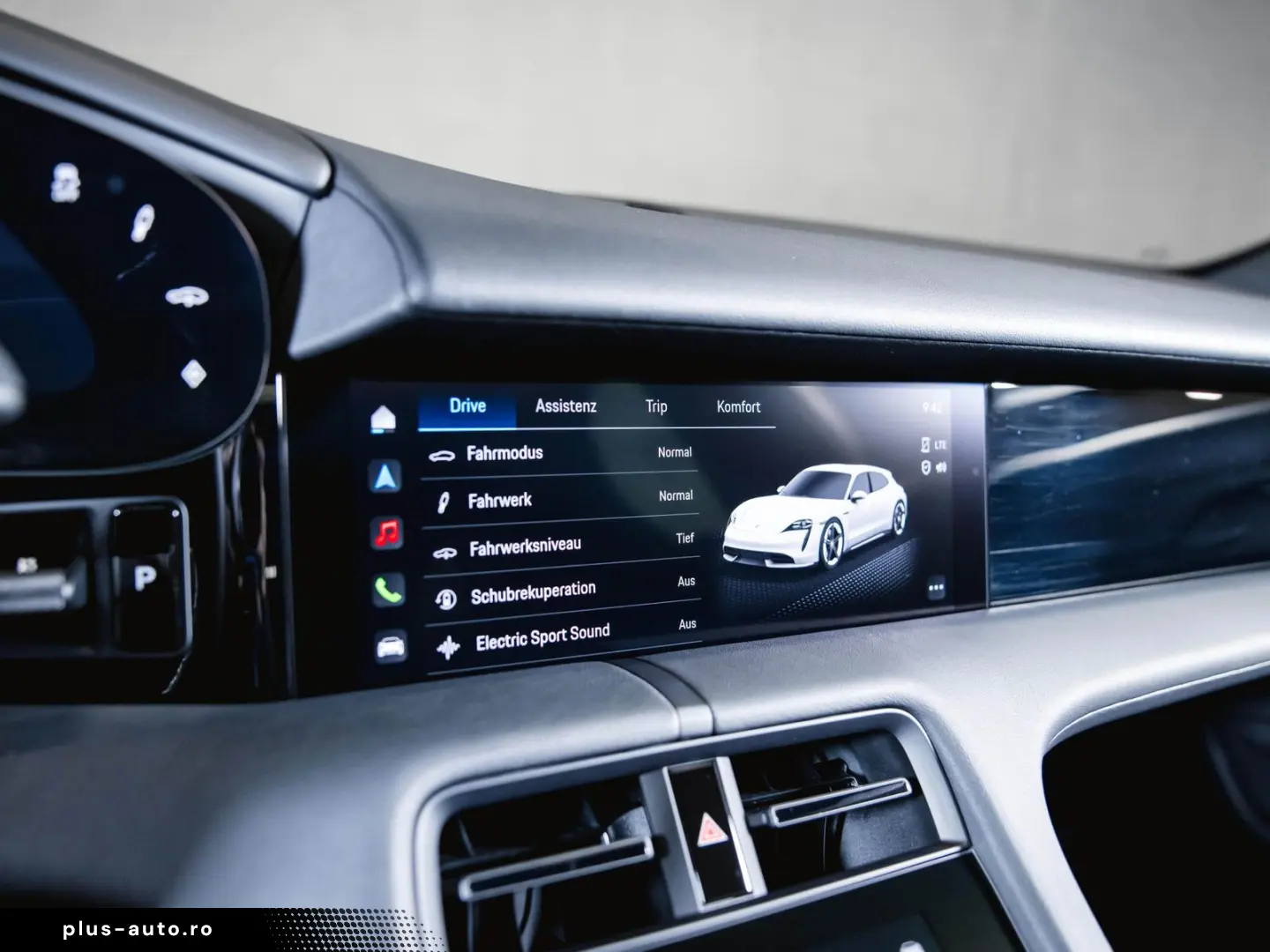 PORSCHE Taycan Sport Turismo  75 Jahre  Panoramadach