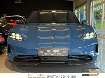 PORSCHE Taycan Plus Sport Turismo MASSAGE 360  ACC PANO