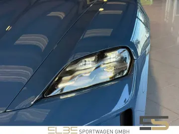 PORSCHE Taycan Plus Sport Turismo MASSAGE 360  ACC PANO