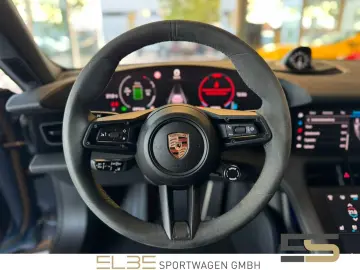 PORSCHE Taycan Plus Sport Turismo MASSAGE 360  ACC PANO