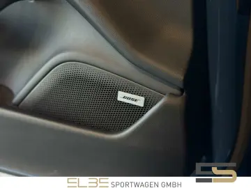 PORSCHE Taycan Plus Sport Turismo MASSAGE 360  ACC PANO