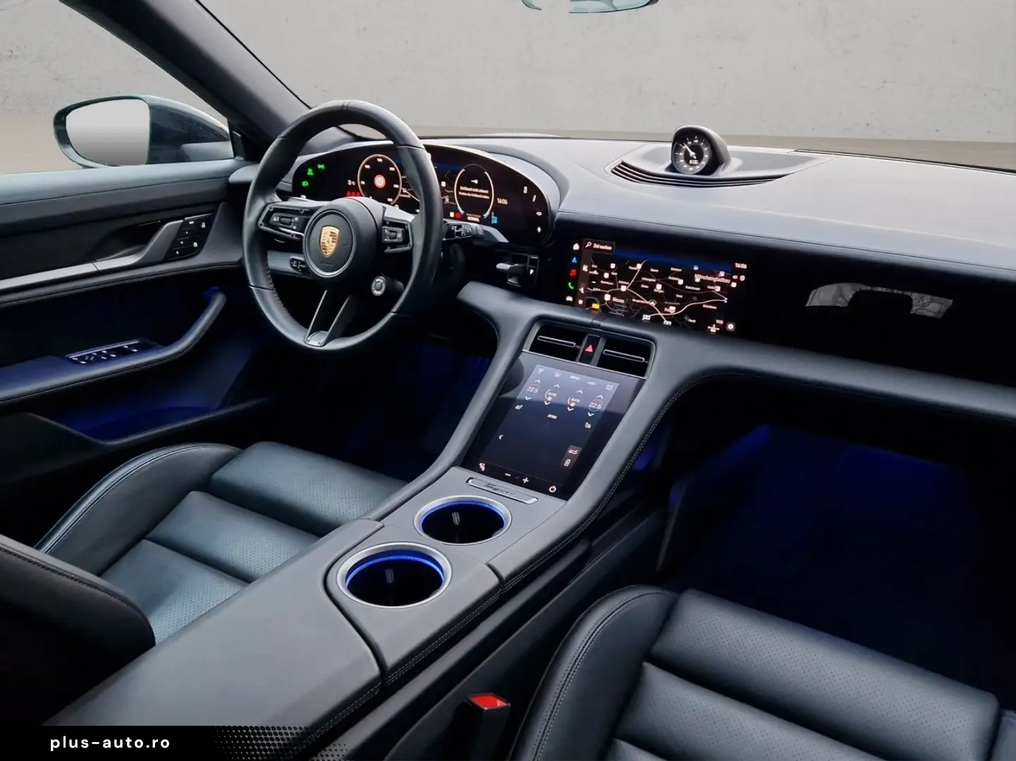 PORSCHE Taycan 4S ST FACELIFT Pano ACC 20z Chrono Bose