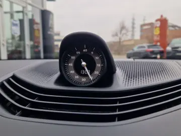 PORSCHE Taycan 4S ST FACELIFT Pano ACC 20z Chrono Bose