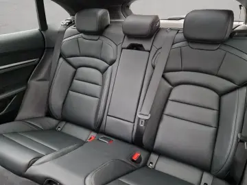 PORSCHE Taycan 4S ST FACELIFT Pano ACC 20z Chrono Bose