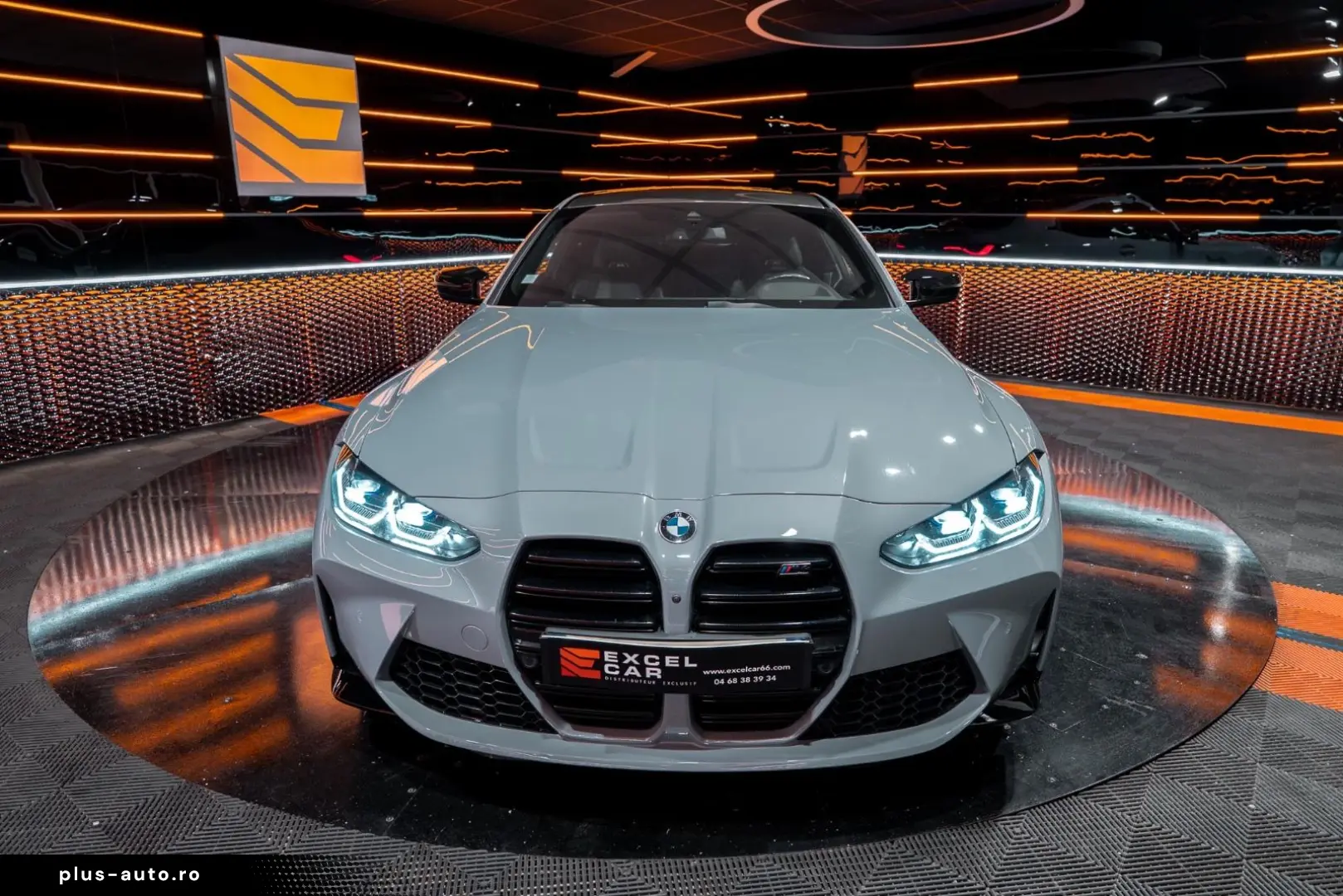 BMW M4 Coupe Competition 360  HUD Harman Kardon