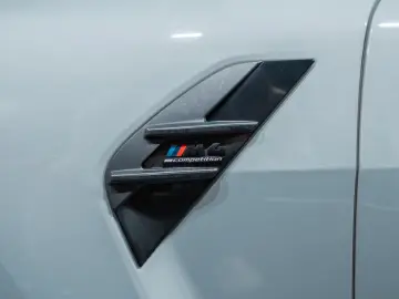 BMW M4 Coupe Competition 360  HUD Harman Kardon