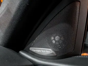 BMW M4 Coupe Competition 360  HUD Harman Kardon