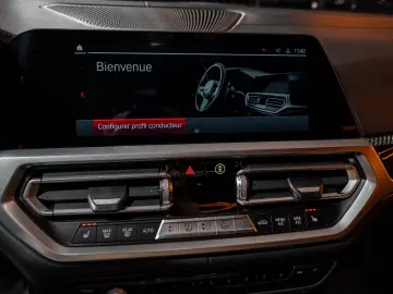 BMW M4 Coupe Competition 360  HUD Harman Kardon