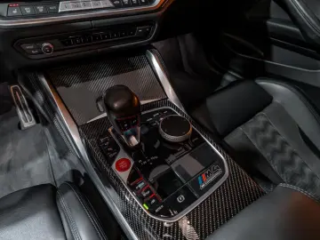 BMW M4 Coupe Competition 360  HUD Harman Kardon