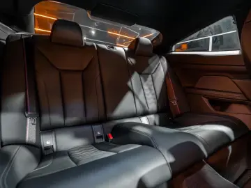 BMW M4 Coupe Competition 360  HUD Harman Kardon