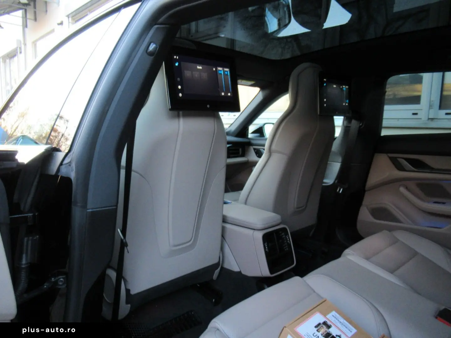 PORSCHE MY25 SPORT TURISMO FOND RSE TV HEAD ACC®PERF 360