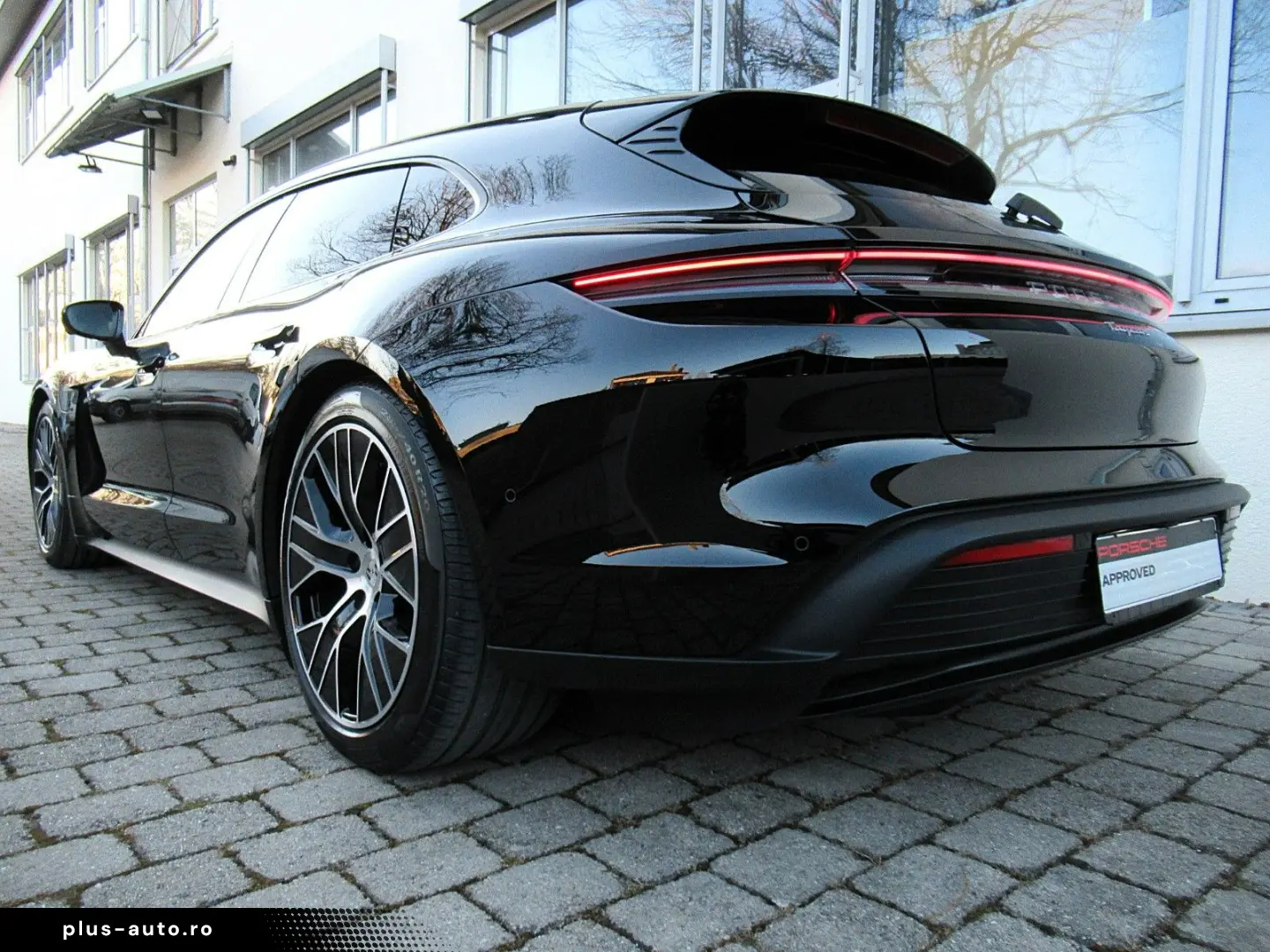 PORSCHE MY25 SPORT TURISMO FOND RSE TV HEAD ACC®PERF 360