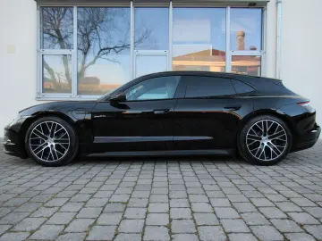 PORSCHE MY25 SPORT TURISMO FOND RSE TV HEAD ACC®PERF 360