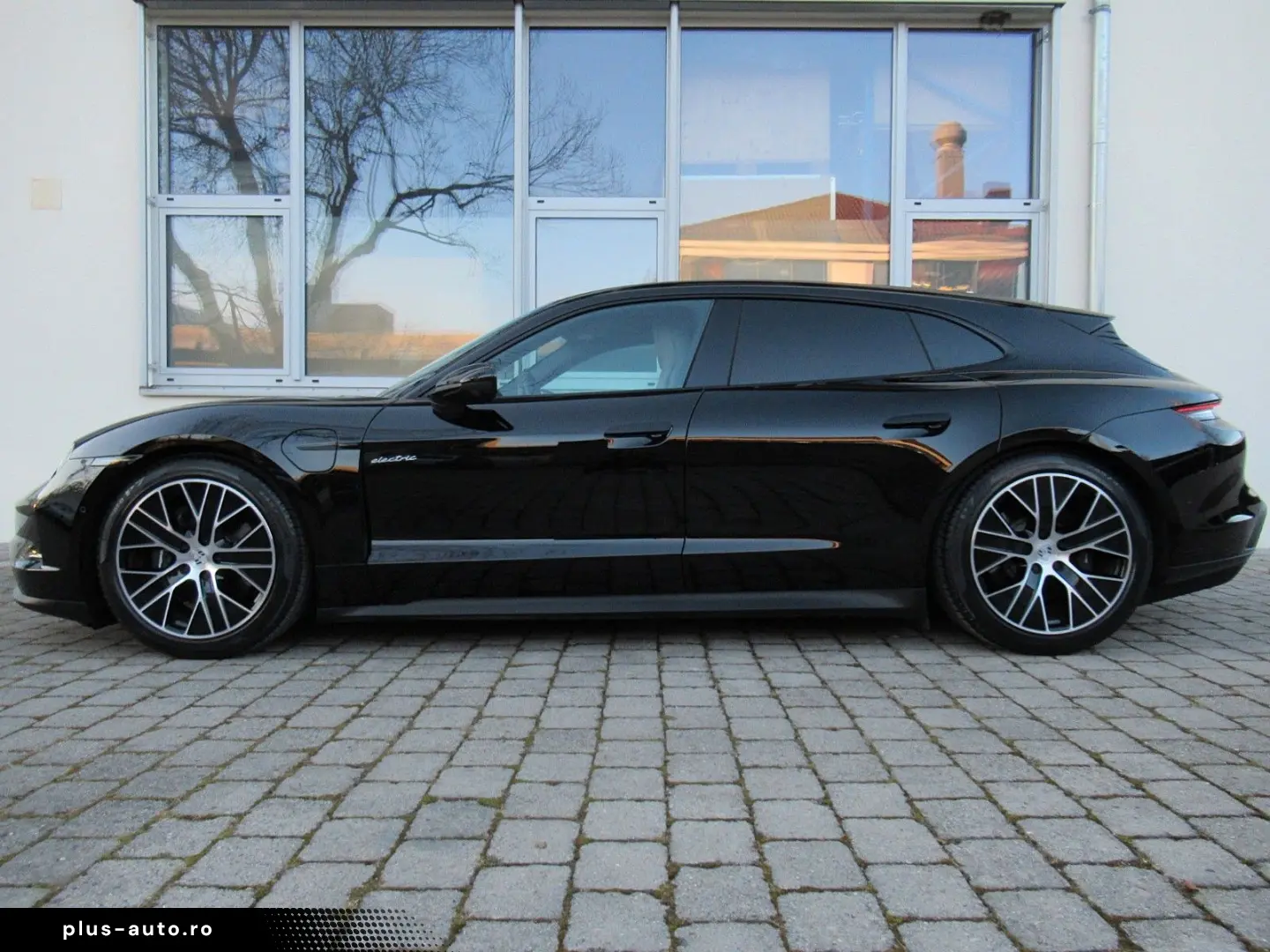 PORSCHE MY25 SPORT TURISMO FOND RSE TV HEAD ACC®PERF 360