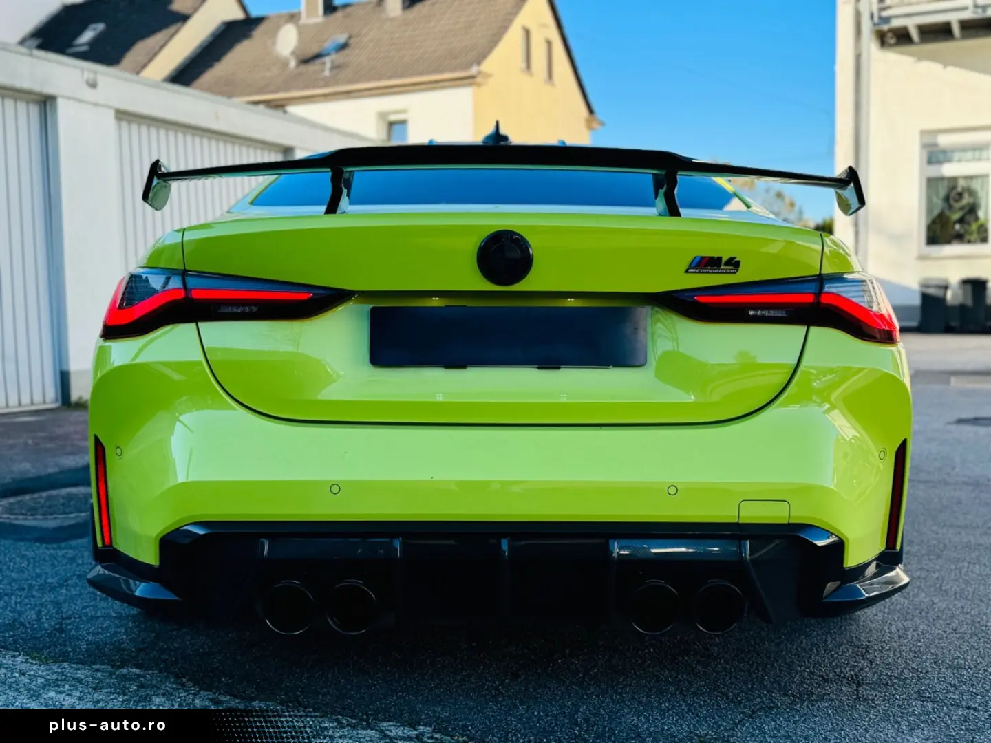 BMW M4 Coupe Competition  AKRA S-Sitze  M-CARBON