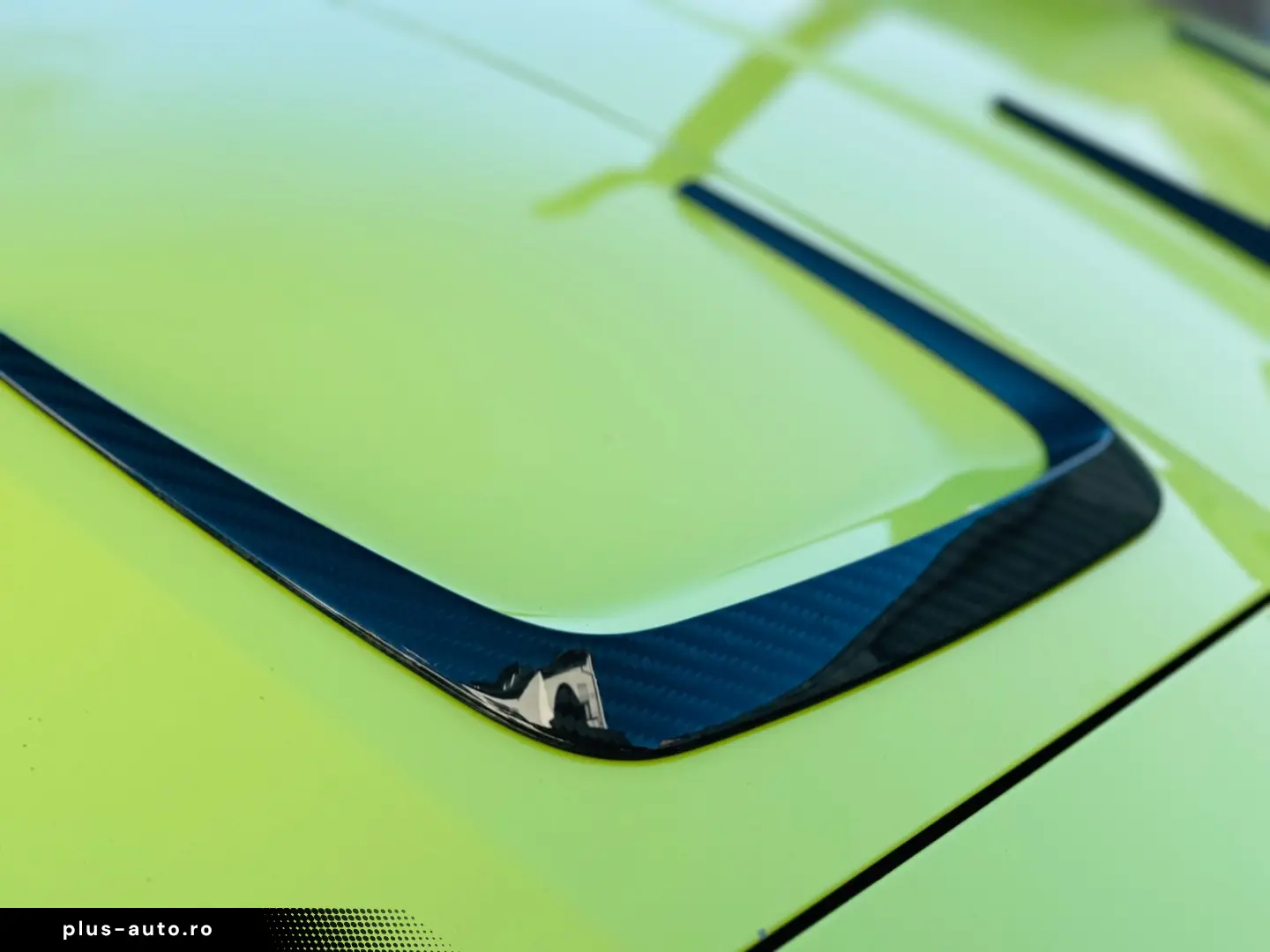 BMW M4 Coupe Competition  AKRA S-Sitze  M-CARBON