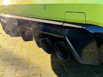 BMW M4 Coupe Competition  AKRA S-Sitze  M-CARBON