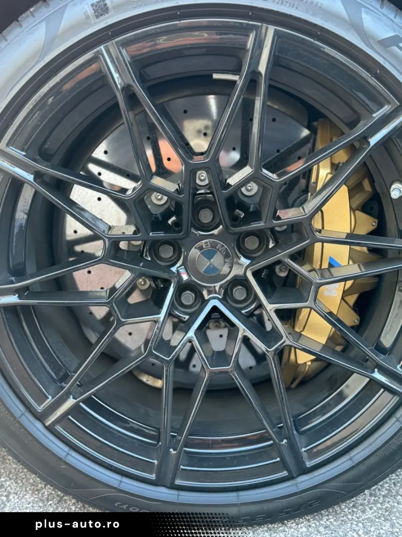 BMW M4 Coupe Competition  AKRA S-Sitze  M-CARBON