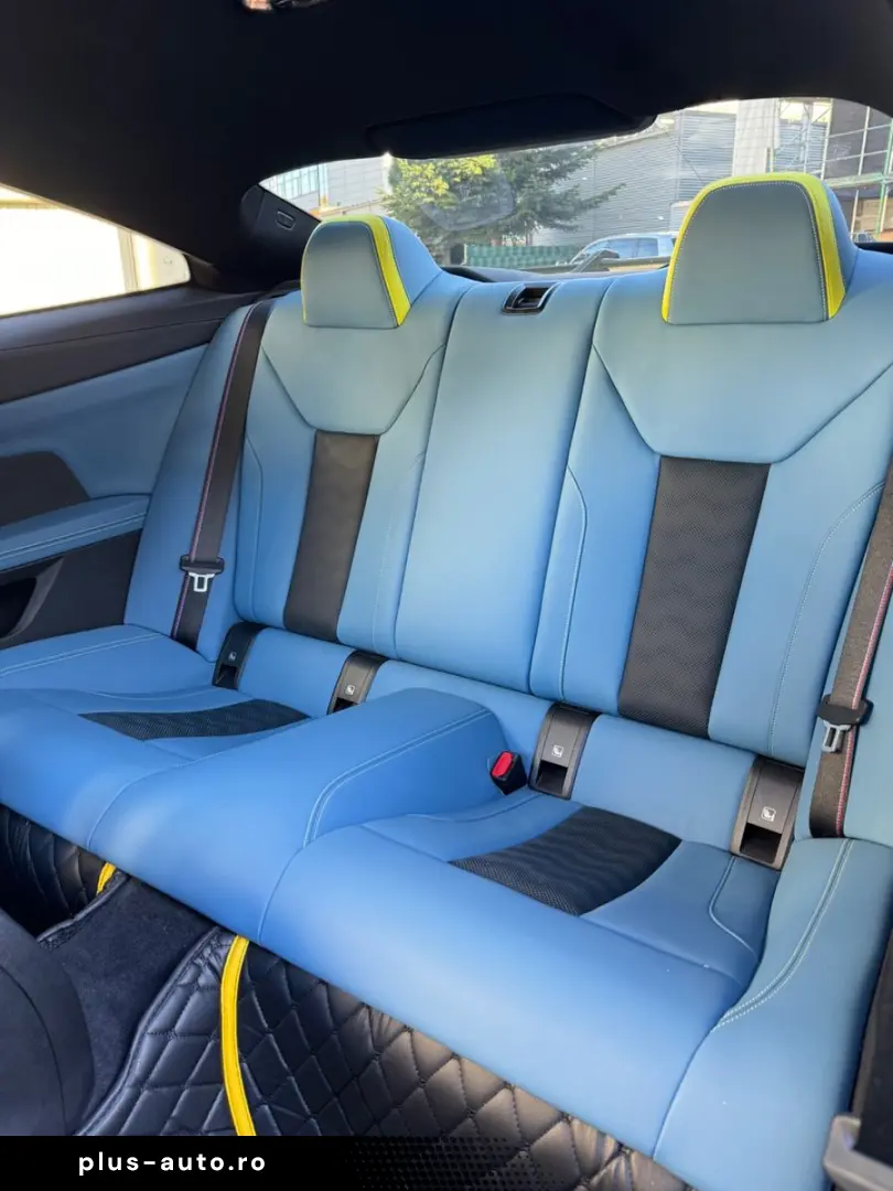 BMW M4 Coupe Competition  AKRA S-Sitze  M-CARBON