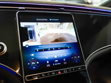 MERCEDES-BENZ EQE 300 Edition Electric Art 22kW Burm&hellip;