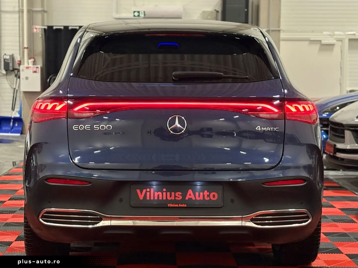 MERCEDES-BENZ EQE SUV 500 AMG 4MATIC BURM LED CARPLAY 360