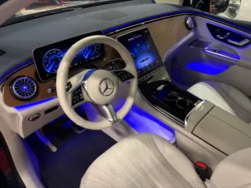 MERCEDES-BENZ EQE SUV 500 AMG 4MATIC BURM LED CARPLAY 360