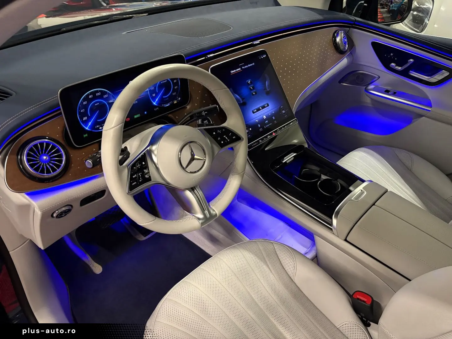 MERCEDES-BENZ EQE SUV 500 AMG 4MATIC BURM LED CARPLAY 360