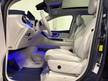 MERCEDES-BENZ EQE SUV 500 AMG 4MATIC BURM LED CARPLAY 360