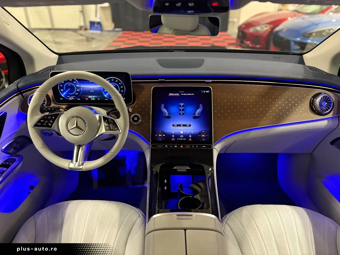 MERCEDES-BENZ EQE SUV 500 AMG 4MATIC BURM LED CARPLAY 360