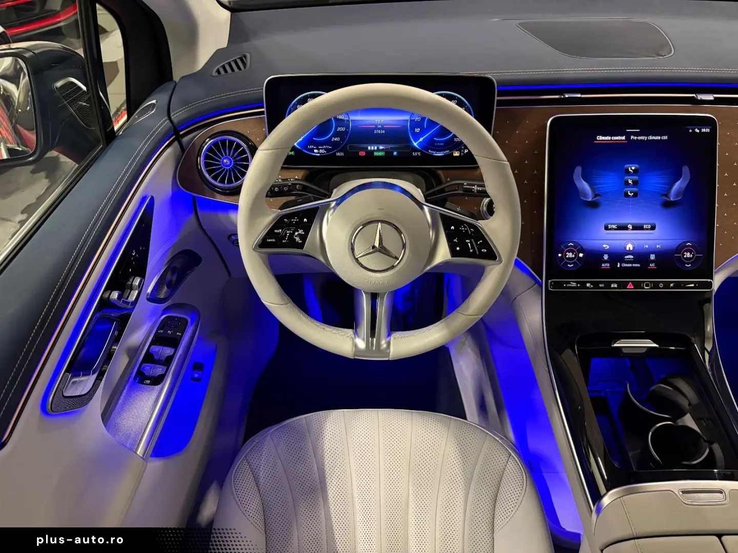 MERCEDES-BENZ EQE SUV 500 AMG 4MATIC BURM LED CARPLAY 360