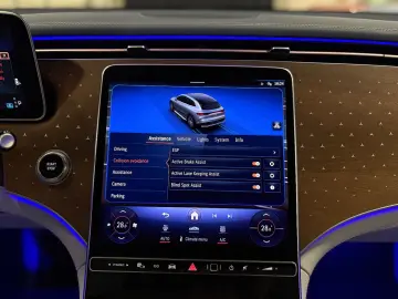 MERCEDES-BENZ EQE SUV 500 AMG 4MATIC BURM LED CARPLAY 360