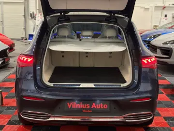 MERCEDES-BENZ EQE SUV 500 AMG 4MATIC BURM LED CARPLAY 360