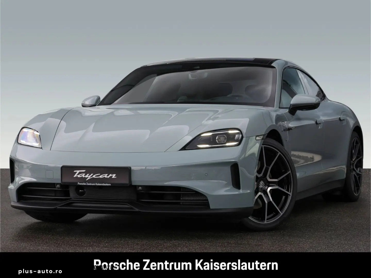 PORSCHE Taycan BOSE Luftfederung Panoramadach LED-Matrix