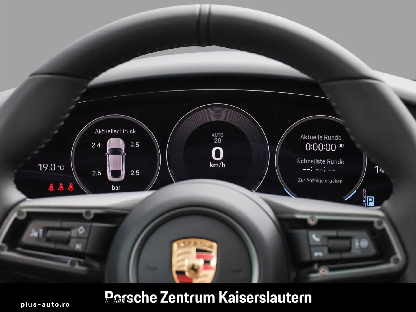 PORSCHE Taycan BOSE Luftfederung Panoramadach LED-Matrix