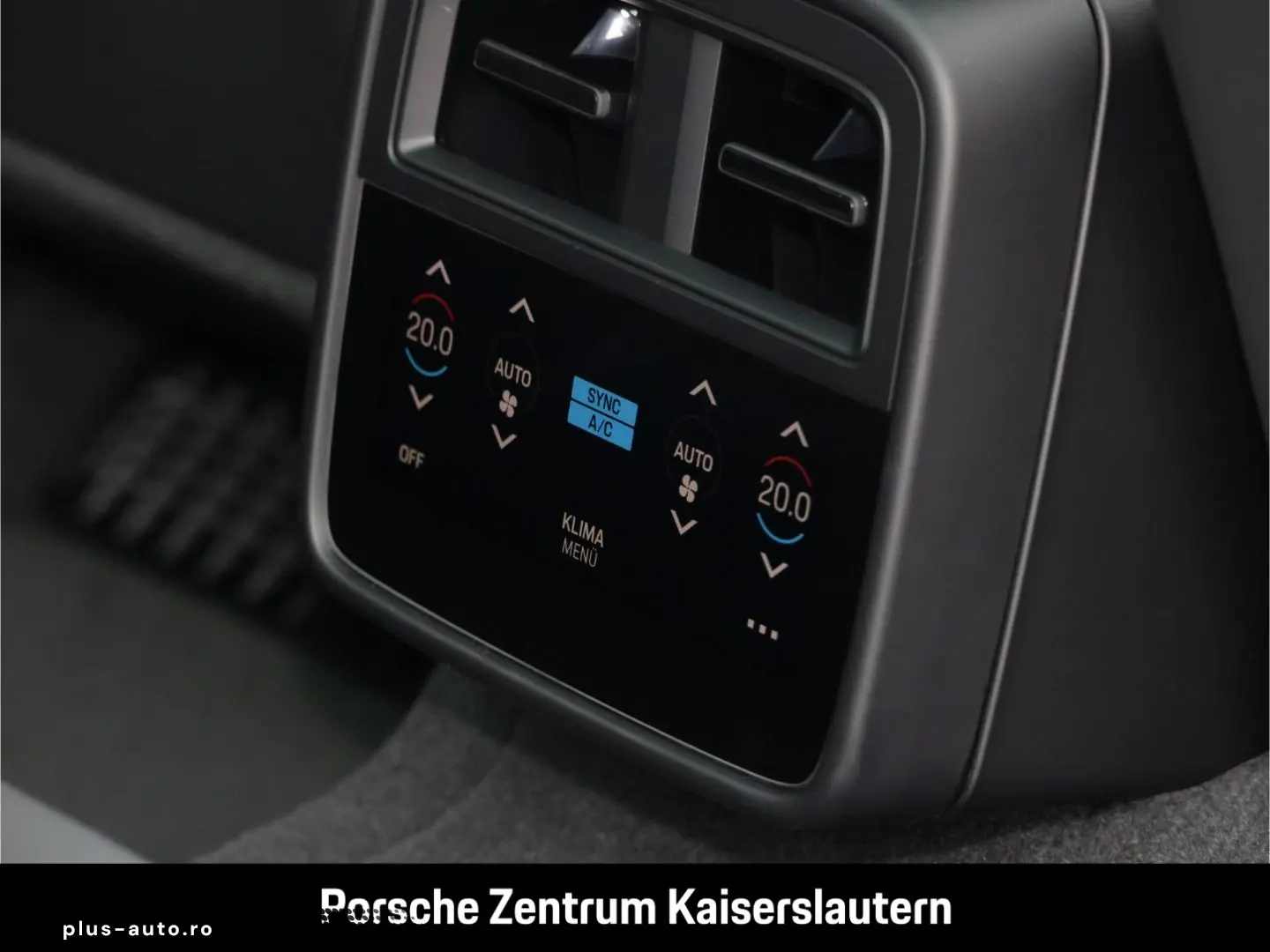 PORSCHE Taycan BOSE Luftfederung Panoramadach LED-Matrix
