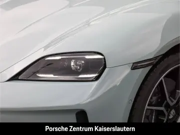 PORSCHE Taycan BOSE Luftfederung Panoramadach LED-Matrix