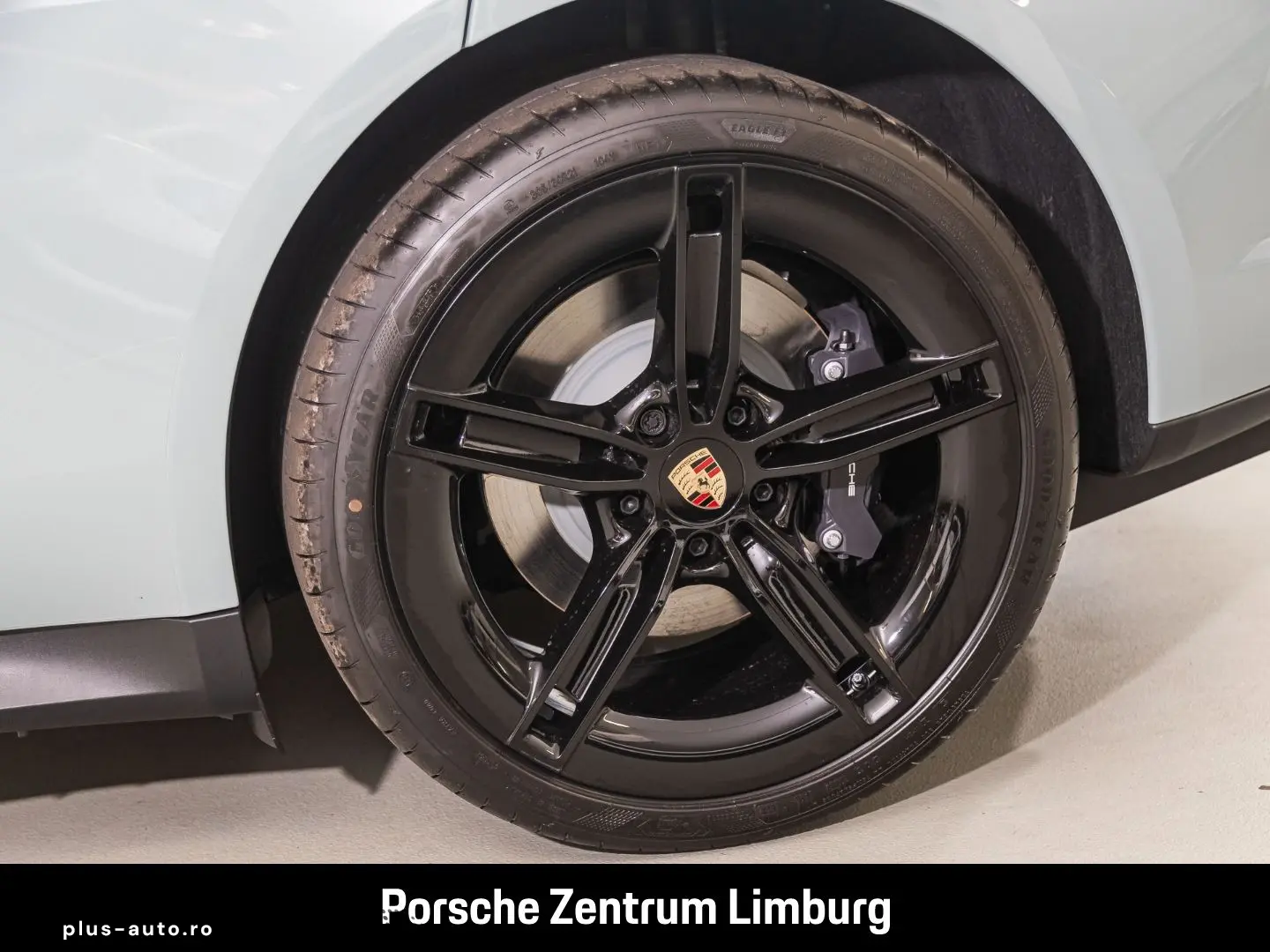 PORSCHE Taycan InnoDrive LED-Matrix Rückfahrkamera BOSE