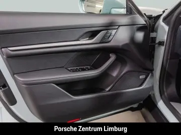 PORSCHE Taycan InnoDrive LED-Matrix Rückfahrkamera BOSE