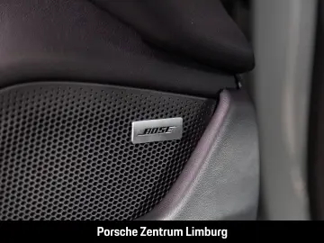 PORSCHE Taycan InnoDrive LED-Matrix Rückfahrkamera BOSE
