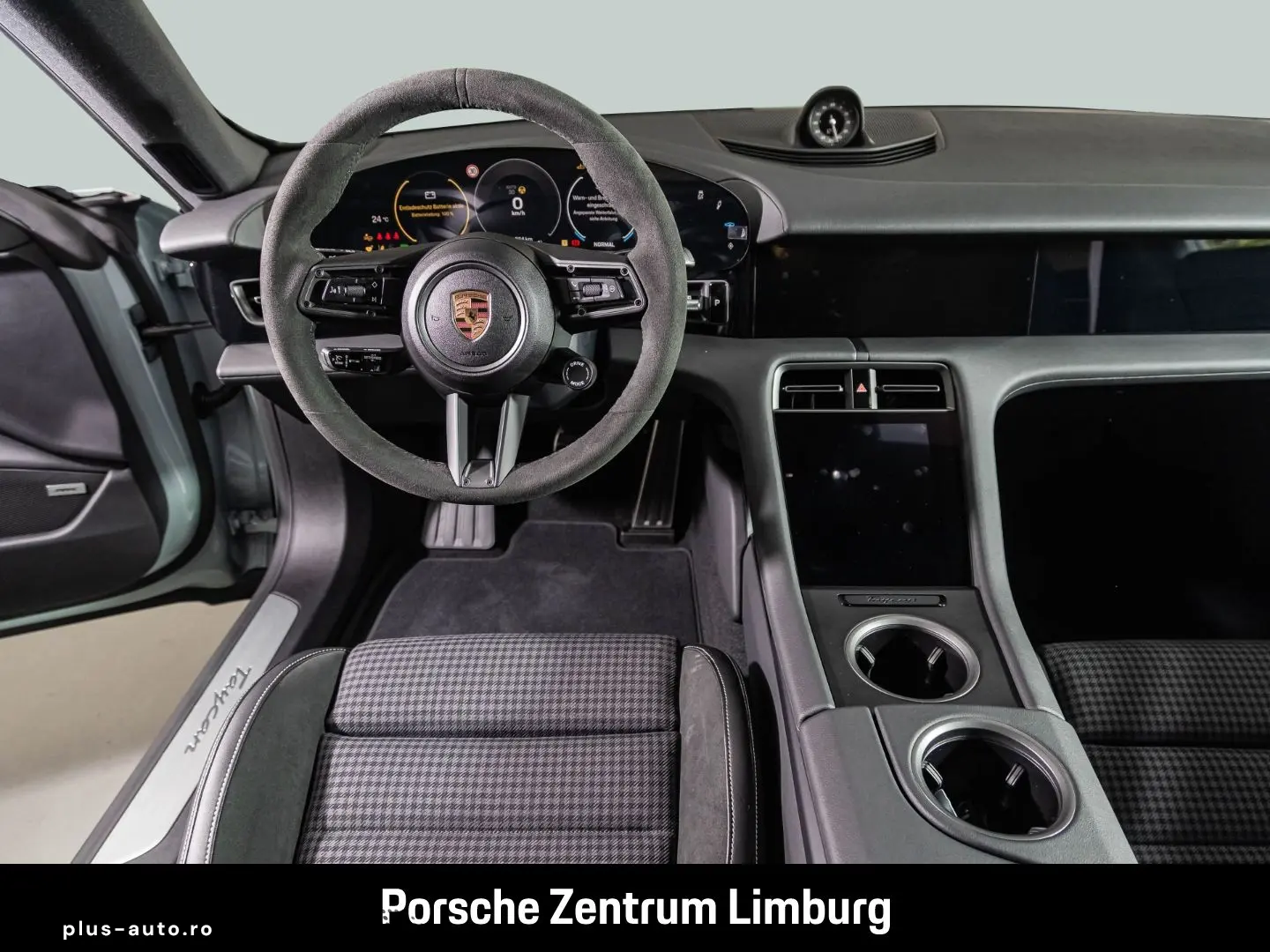 PORSCHE Taycan InnoDrive LED-Matrix Rückfahrkamera BOSE