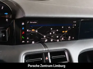 PORSCHE Taycan InnoDrive LED-Matrix Rückfahrkamera BOSE