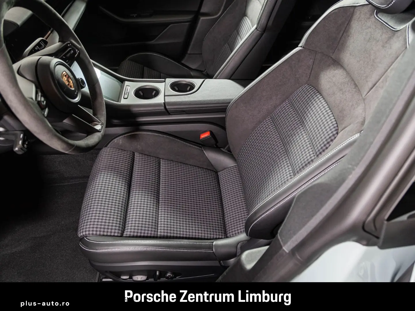 PORSCHE Taycan InnoDrive LED-Matrix Rückfahrkamera BOSE