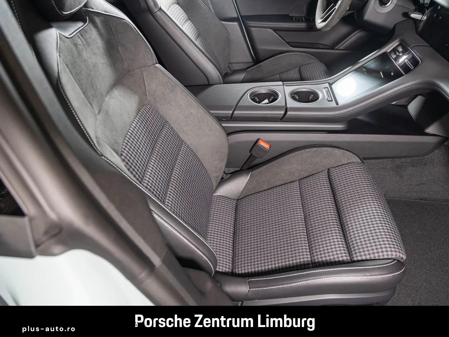 PORSCHE Taycan InnoDrive LED-Matrix Rückfahrkamera BOSE