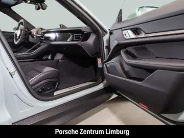 PORSCHE Taycan InnoDrive LED-Matrix Rückfahrkamera BOSE