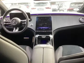 MERCEDES-BENZ EQE 300 AMG Prem AIRMATIC Memo AHK Key&hellip;