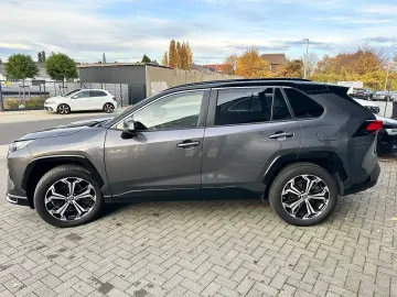 TOYOTA RAV 4 2.5 Plug-in Hybrid Pano Leder HUD JBL 360